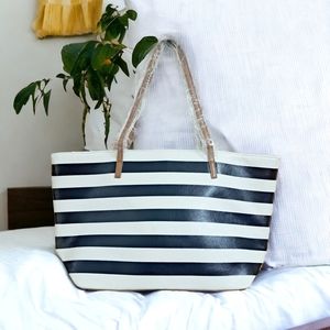 NWT Capital Large Tote Bag Women's 19" By 11" Navy White Tan